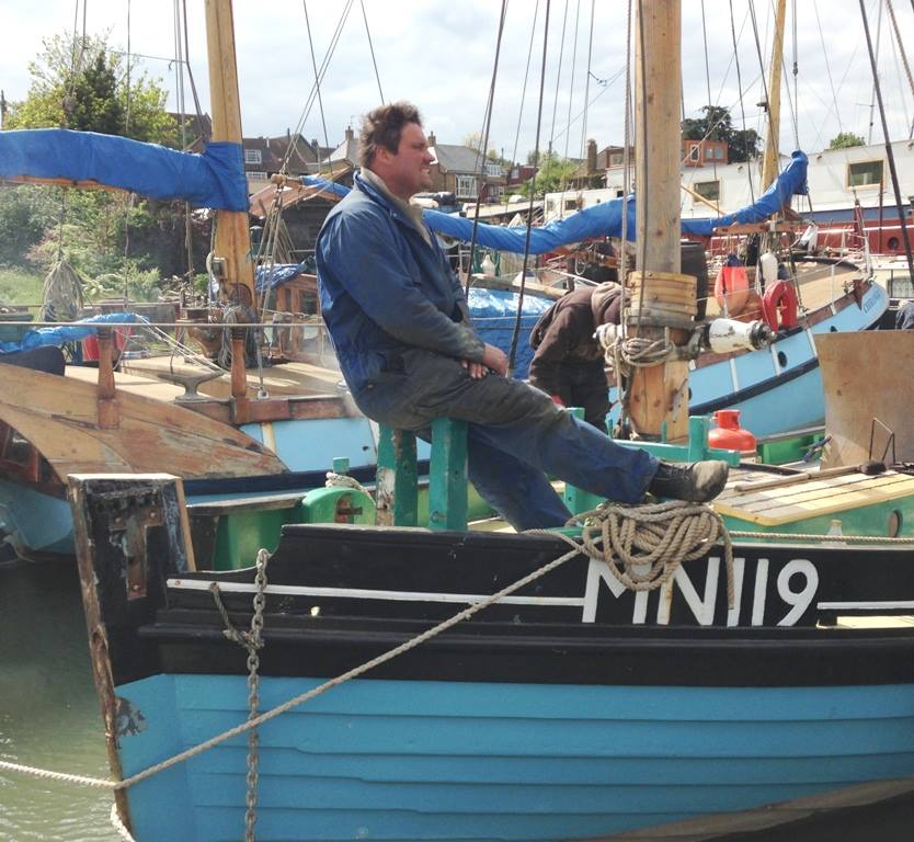 Sailing smack Jime Dines